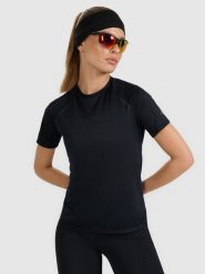 4F Koszulka do biegania regular szybkoschnąca damska - czarna XL. Czarne koszulki sportowe 4f, bez wzorów, z materiału, bez ramiączek, do biegania. Za 119.99 zł.