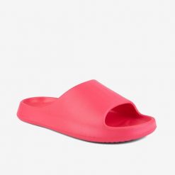 Klapki damskie Coqui, materiał Coquiair, malinowe. Czerwone klapki Coqui, bez wzorów, z materiału, bez obcasa, na płaskiej podeszwie. Za 112.99 zł.