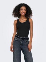 ONLY Top w kolorze czarnym rozmiar: XL. Czarne topy Only, xl, bez wzorów, z koronki, bez kołnierzyka, bez ramiączek. Za 52.55 zł.