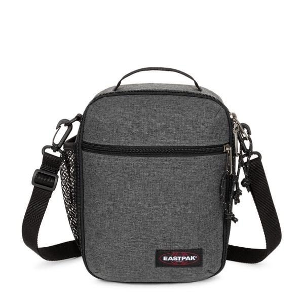 Torba na ramię Eastpak The Lunch One. Czarne torby na laptopa Eastpak, bez wzorów, z materiału, na ramię. Za 250.00 zł.