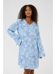 Cream Sukienka w kolorze błękitnym rozmiar: 36. Niebieskie sukienki Cream, na co dzień, bez wzorów, z wiskozy, bez kołnierzyka, bez ramiączek, midi, proste. Za 126.99 zł.