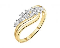 Pierścionek z żółtego złota z brylantami - 0,20 ct - próba 585. Żółte pierścionki Apart, z brylantem, złote. Za 4,290.00 zł.