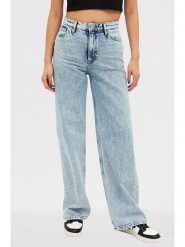 Monki Dżinsy - Comfort fit - w kolorze błękitnym rozmiar: W27. Niebieskie jeansy Monki, bez wzorów, z podwyższonym stanem. Za 66.00 zł.