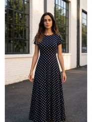 SOULSHAE Sukienka w kolorze czarno-białym rozmiar: S/M. Czarne sukienki SOULSHAE, m, bez wzorów, z wiskozy, bez kołnierzyka, bez ramiączek, maxi. Za 214.95 zł.