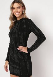 Czarna Dopasowana Sukienka Mini w Cyrkonie Upina. Czarne sukienki Born2be, m, bez wzorów, bez kołnierzyka, bez ramiączek, mini, dopasowane. Za 189.99 zł.