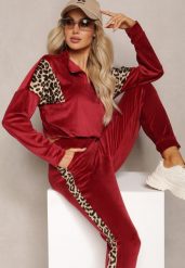 Bordowy Komplet Dresowy z Weluru z Krótką Bluzą i Spodniami Joggerami z Panterkowym Wzorem Limitta. Czerwone bluzy Renee, m, bez wzorów, z dresówki, bez kaptura. Za 69.99 zł.