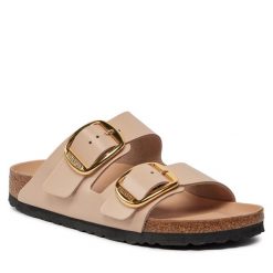 Klapki Birkenstock. Czerwone klapki Birkenstock, bez wzorów, bez obcasa. Za 669.99 zł.