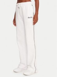 Guess Jeans Spodnie dresowe W5YB32 K68I4 Biały Regular Fit. Białe spodnie dresowe Guess Jeans, xl, z aplikacjami, z bawełny. Za 349.99 zł.
