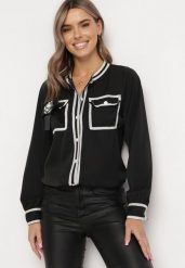Czarna Koszula z Broszką z Kokardką i Ozdobnymi Lamówkami Evelima. Czarne koszule Born2be, m, bez wzorów, bez kołnierzyka, bez ramiączek. Za 139.99 zł.