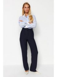 Trendyol Spodnie w kolorze granatowym rozmiar: 38. Niebieskie spodnie materiałowe Trendyol, bez wzorów, z materiału, z podwyższonym stanem. Za 63.95 zł.
