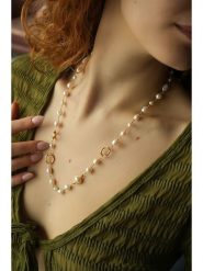 Pierres delicates Pozłacany naszyjnik z perłami - dł. 50 cm rozmiar: onesize. Białe naszyjniki Pierres delicates, z perłą, pozłacane. Za 188.40 zł.