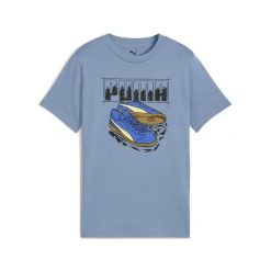 Młodzieżowa koszulka z grafiką sneakersów PUMA Cool Blue. Niebieskia bluzki Puma, m, bez wzorów, młodzieżowe, bez kołnierzyka, bez ramiączek. Za 74.99 zł.
