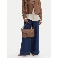 Torebka GINO ROSSI. Brązowe listonoszki Gino Rossi, bez wzorów, bez dodatków. Za 279.99 zł.