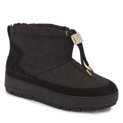 Śniegowce Tommy Hilfiger. Czarne trapery i śniegowce TOMMY HILFIGER. Za 1,039.00 zł.