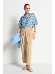 Rich & Royal Bluzka w kolorze błękitnym rozmiar: 40. Niebieskie bluzki Rich & Royal, bez wzorów, bez kołnierzyka, bez ramiączek. Za 314.95 zł.