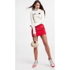Golf z wełną CHIARA FERRAGNI. Golfy Chiara Ferragni, l, bez wzorów, z wełny, bez ramiączek. W wyprzedaży za 635.67 zł.