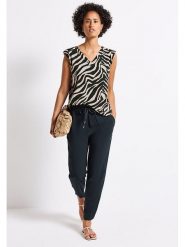 Street One Koszulka w kolorze biało-beżowo-ciemnozielonym rozmiar: 46. Białe bluzki Street One, bez wzorów, z włókna, street, bez kołnierzyka, bez ramiączek. Za 87.81 zł.