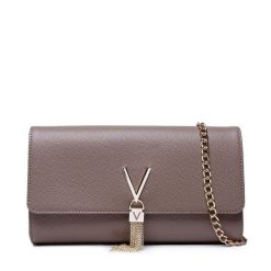 Torebka Valentino. Brązowe torebki klasyczne Valentino, bez wzorów, bez dodatków. Za 213.99 zł.