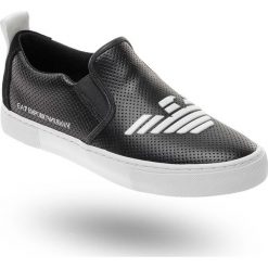 TRAMPKI EA7 Emporio Armani. Czarne trampki EA7 Emporio Armani, z aplikacjami, z gumy, bez zapięcia. Za 359.40 zł.