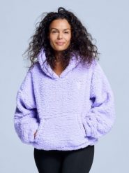 Bluza z kapturem Fluffy - damska - na cztery pory roku - Teddy - liliowa. Fioletowe bluzy POEDERBAAS, xl, bez wzorów, z materiału, z kapturem. Za 199.42 zł.