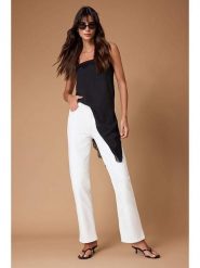 Trendyol Dżinsy - Straight fit - w kolorze białym rozmiar: 34. Białe jeansy Trendyol, bez wzorów, z podwyższonym stanem. Za 119.95 zł.