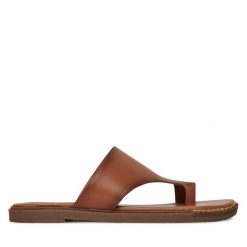 Japonki Lasocki. Brązowe klapki Lasocki, bez wzorów, bez obcasa. Za 159.99 zł.