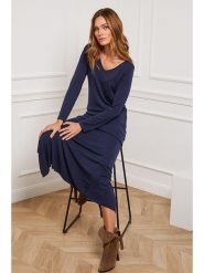 Joséfine Sukienka dzianinowa "Dovel" w kolorze granatowym rozmiar: S. Niebieskie sukienki Joséfine, s, bez wzorów, z dzianiny, bez kołnierzyka, bez ramiączek, maxi. Za 154.45 zł.