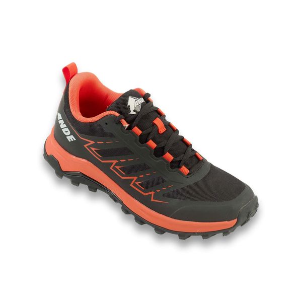 Buty Outdoor Ande Tornado Dorośli. Czarne trekkingi Ande, z meshu, outdoorowe. Za 280.99 zł.