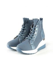Foreverfolie Sneakersy w kolorze niebiesko-białym rozmiar: 40. Białe trampki Foreverfolie, bez wzorów, z materiału, za kostkę, bez zapięcia. Za 91.95 zł.