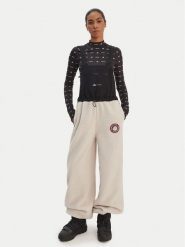 Adidas Ogrodniczki Moon Boot JM1106 Beżowy Loose Fit. Brązowe spodnie materiałowe Adidas, s, bez wzorów, z materiału. Za 439.99 zł.