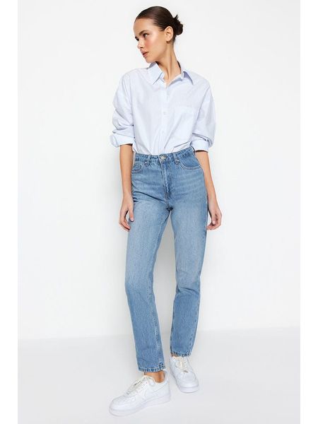 Trendyol Dżinsy - Regular fit - w kolorze niebieskim rozmiar: 32. Niebieskie jeansy Trendyol, bez wzorów, z podwyższonym stanem. Za 86.99 zł.