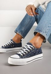 Granatowe Trampki na Platformie Zdobione Wzorem w Serca Gonavith. Niebieskie trampki Renee, z aplikacjami, z jeansu, bez zapięcia. W wyprzedaży za 74.99 zł.