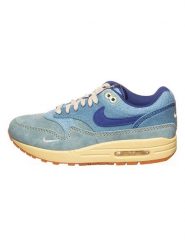 Nike Skórzane sneakersy "Air Max 1" w kolorze błękitnym rozmiar: 39. Niebieskie trampki Nike, bez wzorów, z materiału, bez zapięcia. Za 417.28 zł.