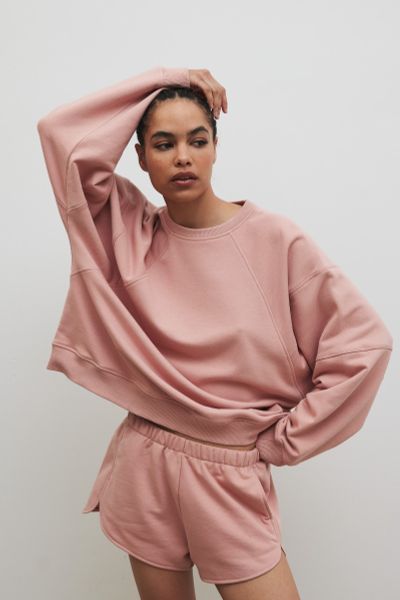 Bluza damska z przeszyciami w kolorze COTTONE ROSE - NORD-UNI. Czerwone bluzy Marsala, m, bez wzorów, z bawełny, bez kaptura. Za 319.90 zł.