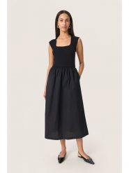 Soaked in Luxury Sukienka w kolorze czarnym rozmiar: L. Czarne sukienki Soaked in Luxury, l, bez wzorów, bez kołnierzyka, bez ramiączek, midi, rozkloszowane. Za 191.88 zł.