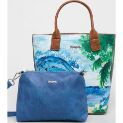 Desigual - Torebka. Niebieskie torby na ramię Desigual, bez wzorów, z materiału, casualowe, na ramię, z nadrukiem, bez dodatków. W wyprzedaży za 179.90 zł.