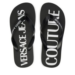 Japonki Versace Jeans Couture. Czarne klapki Versace Jeans Couture, bez wzorów, z jeansu, bez obcasa. Za 249.99 zł.