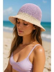 Lucky Bees Kapelusz przeciwsłoneczny w kolorze fioletowo-kremowym rozmiar: onesize. Różowe kapelusze Lucky Bees, bez wzorów, z materiału. Za 73.99 zł.