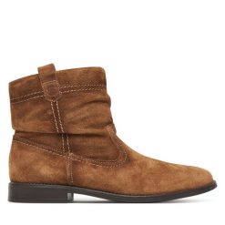 Botki Tamaris. Brązowe botki Tamaris, bez wzorów, bez obcasa, na płaskiej podeszwie, bez zapięcia. Za 399.99 zł.