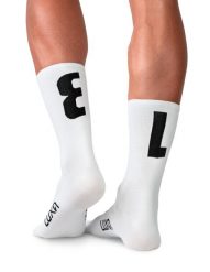 Skarpety Kolarskie Icons 13 White L/XL: 45-47. Białe skarpety LUXA, bez wzorów, z elastanu. Za 64.90 zł.