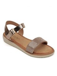 Sixth Sens Sandały w kolorze złotym rozmiar: 38. Żółte sandały Sixth Sens, bez wzorów, klasyczne, z otwartym noskiem, bez obcasa, bez zapięcia. Za 112.83 zł.