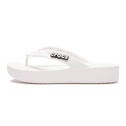 Japonki damskie Crocs Platform Flip. Białe klapki Crocs, bez wzorów, z materiału, bez obcasa. Za 195.00 zł.