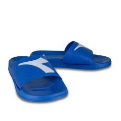 Klapki DIADORA CRAWL BOX. Niebieskie klapki Diadora, bez wzorów, bez obcasa. Za 39.99 zł.