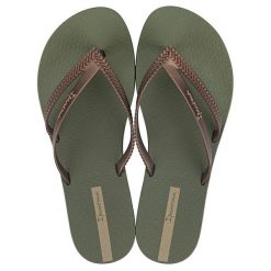 Japonki damskie Ipanema Bossa. Zielone klapki Ipanema, bez wzorów, bez obcasa. Za 69.99 zł.