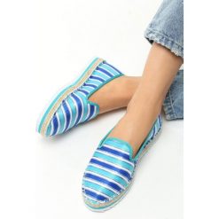 Niebieskie Espadryle Ambiva. Niebieskie espadryle Born2be, bez wzorów, bez obcasa, na płaskiej podeszwie, bez zapięcia. Za 29.99 zł.