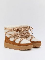 Bellucci Botki zimowe w kolorze jasnobrązowym rozmiar: 41. Brązowe botki Bellucci, na zimę, bez wzorów, bez obcasa, bez zapięcia. Za 165.99 zł.