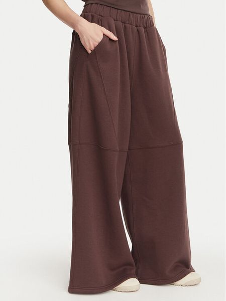 Kappa Spodnie dresowe 36226ZW Brązowy Oversize. Brązowe spodnie dresowe Kappa, m, bez wzorów, z bawełny. Za 179.99 zł.