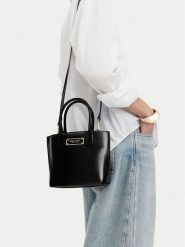 Nine West Torebka CEO-CLASSIC EDGE-LA374-4770 Czarny. Czarne torebki klasyczne Nine West, bez wzorów, ze skóry, bez dodatków. Za 159.99 zł.