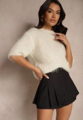 Czarne Spódnico-Szorty z Wiskozy z Bawełną Paskiem i Guzikami Sanilana. Czarne szorty Renee, bez wzorów, z bawełny, eleganckie, z podwyższonym stanem. Za 109.99 zł.