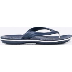 Crocs - Japonki Crocband. Niebieskie klapki Crocs, bez wzorów, z materiału, bez obcasa, na obcasie. W wyprzedaży za 89.90 zł.